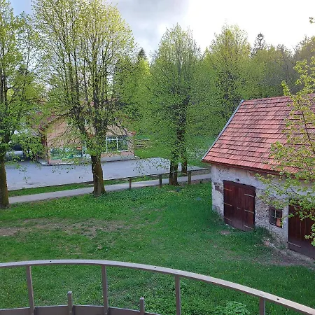 Apartman Tince Delnice Exterior photo