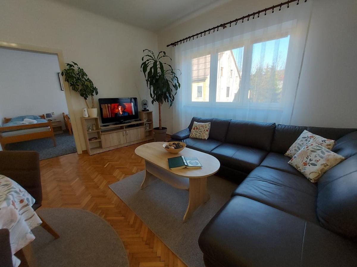Apartment Tince